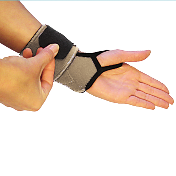 How to wear the Bio Magnetic Wrist Support step 3